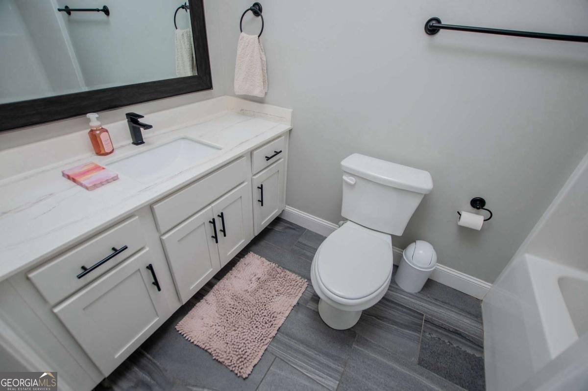 328 Brookstone Drive Carrollton - 35