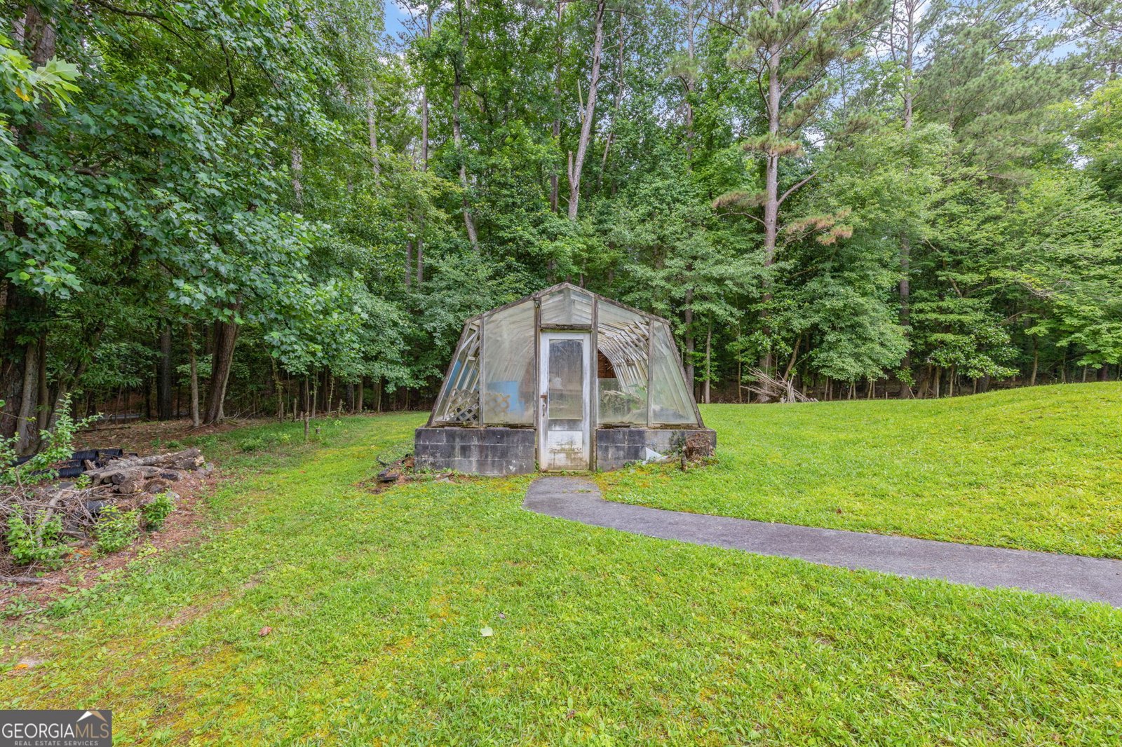 4847 Lakewood Drive Acworth - 2