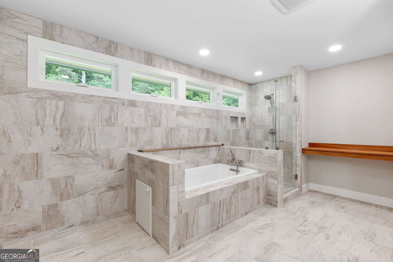 4847 Lakewood Drive Acworth - 35