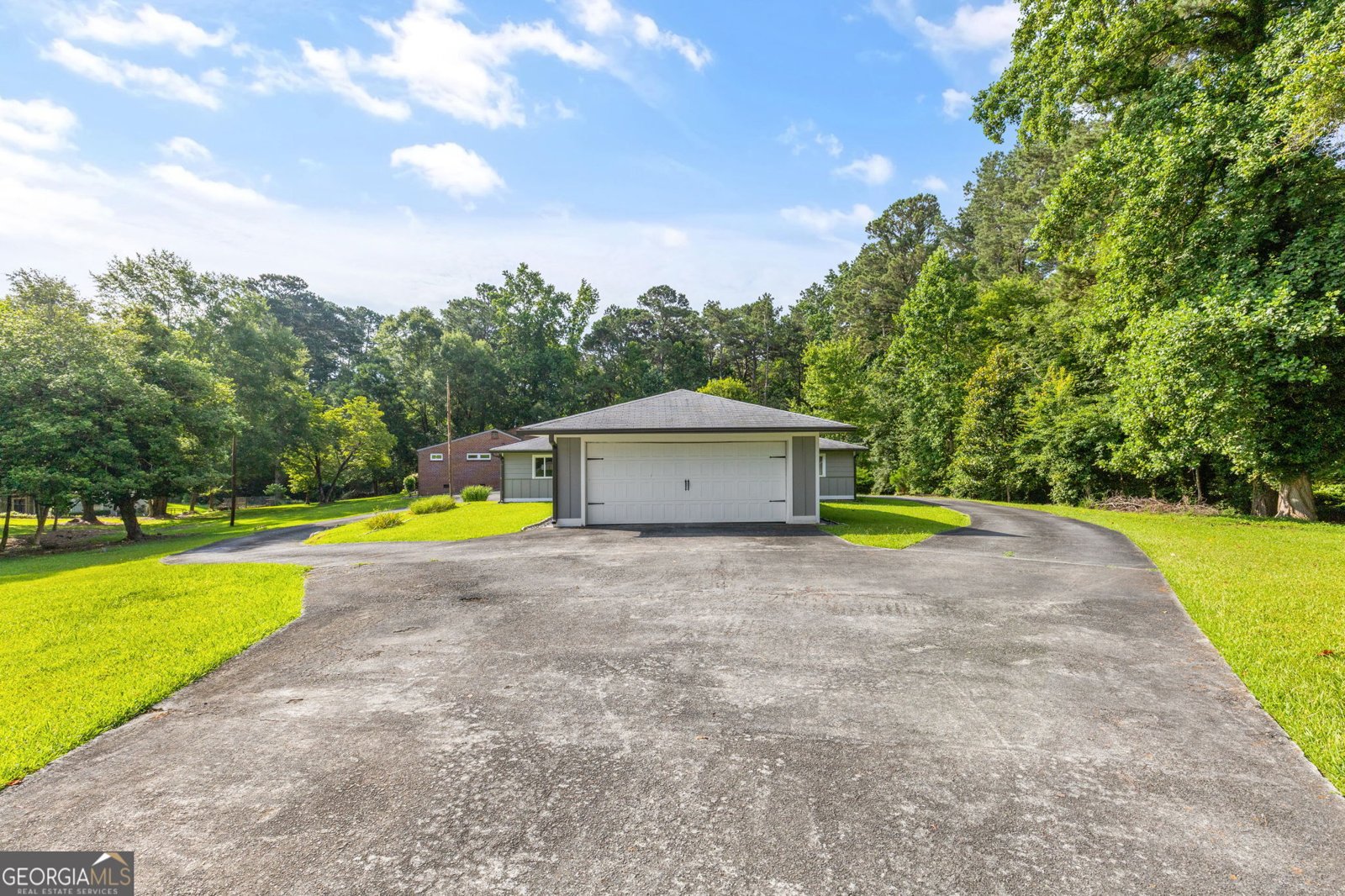 4847 Lakewood Drive Acworth - 41