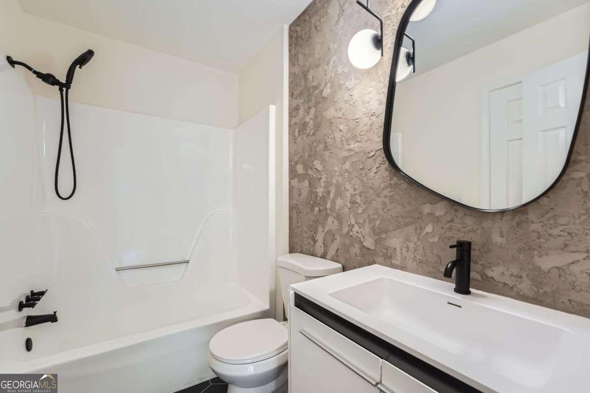 2027 Jebs Court Kennesaw - 10