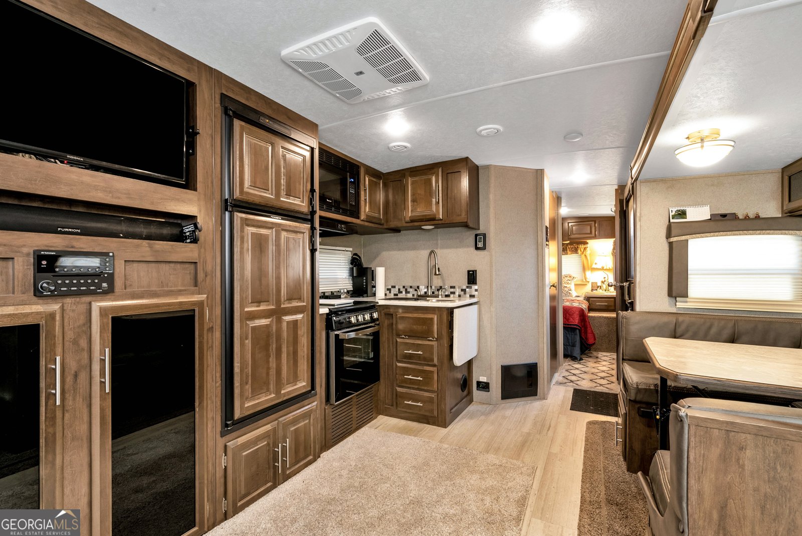 518 Riverside Drive Cleveland - 14
