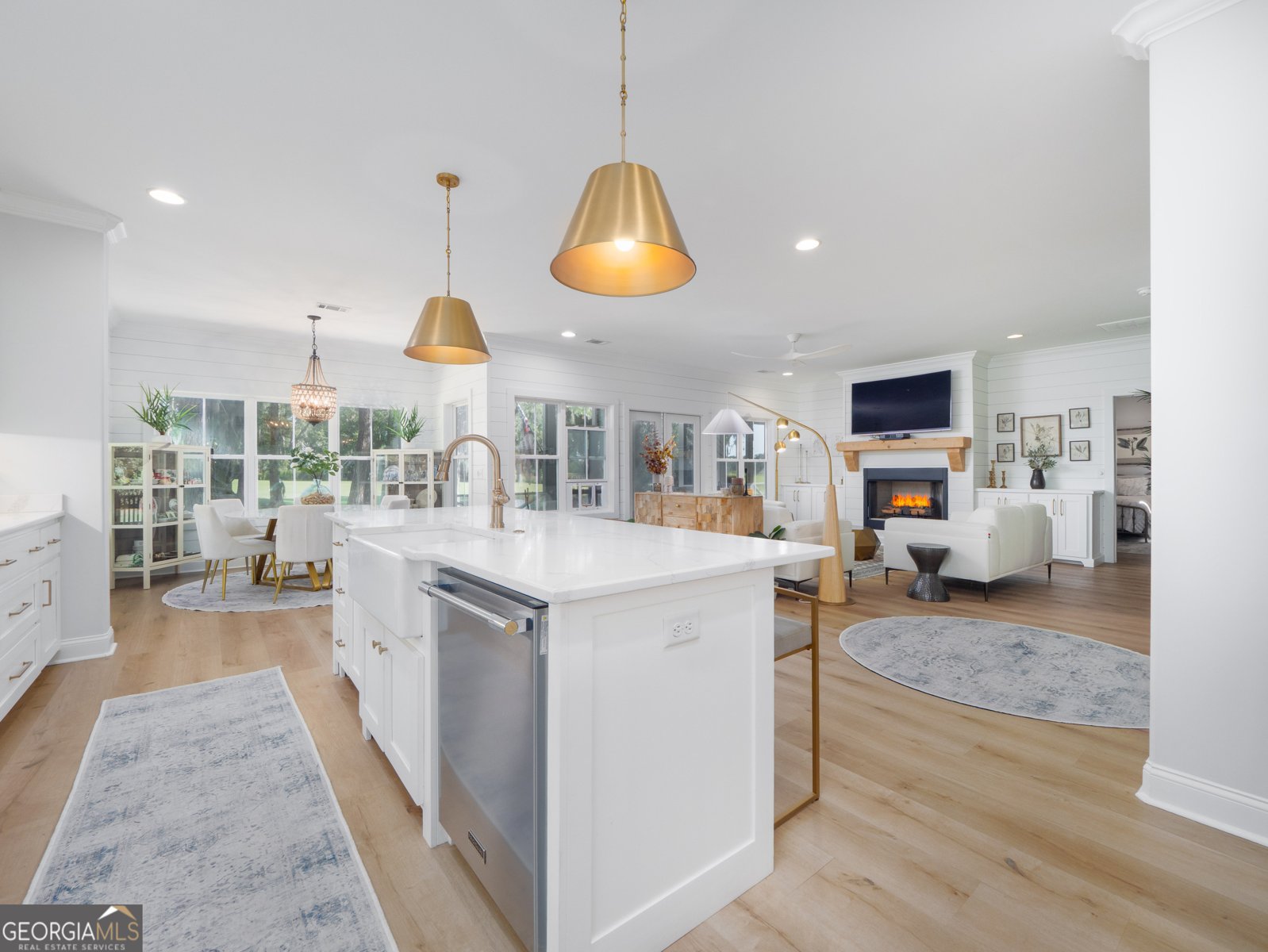 904 Champney St. Simons - 17