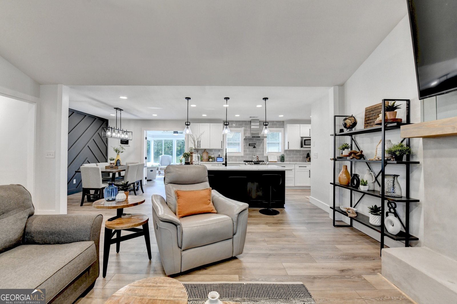 5441 Main Street Flowery Branch - 18
