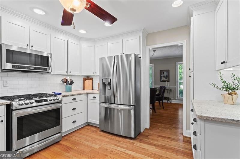 4686 BUCKSKIN Trail Lilburn - 18