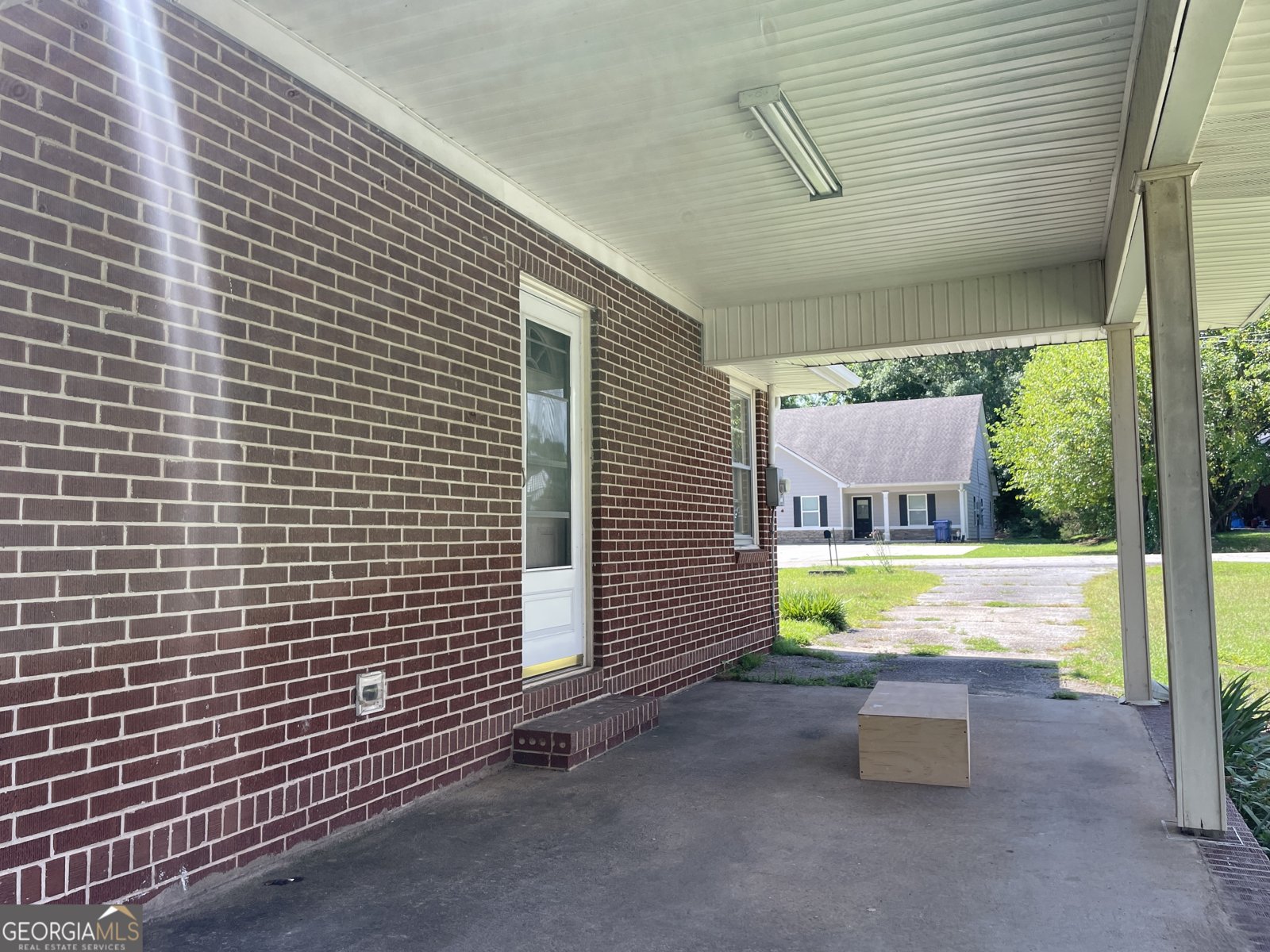221 James Street Winder - 20