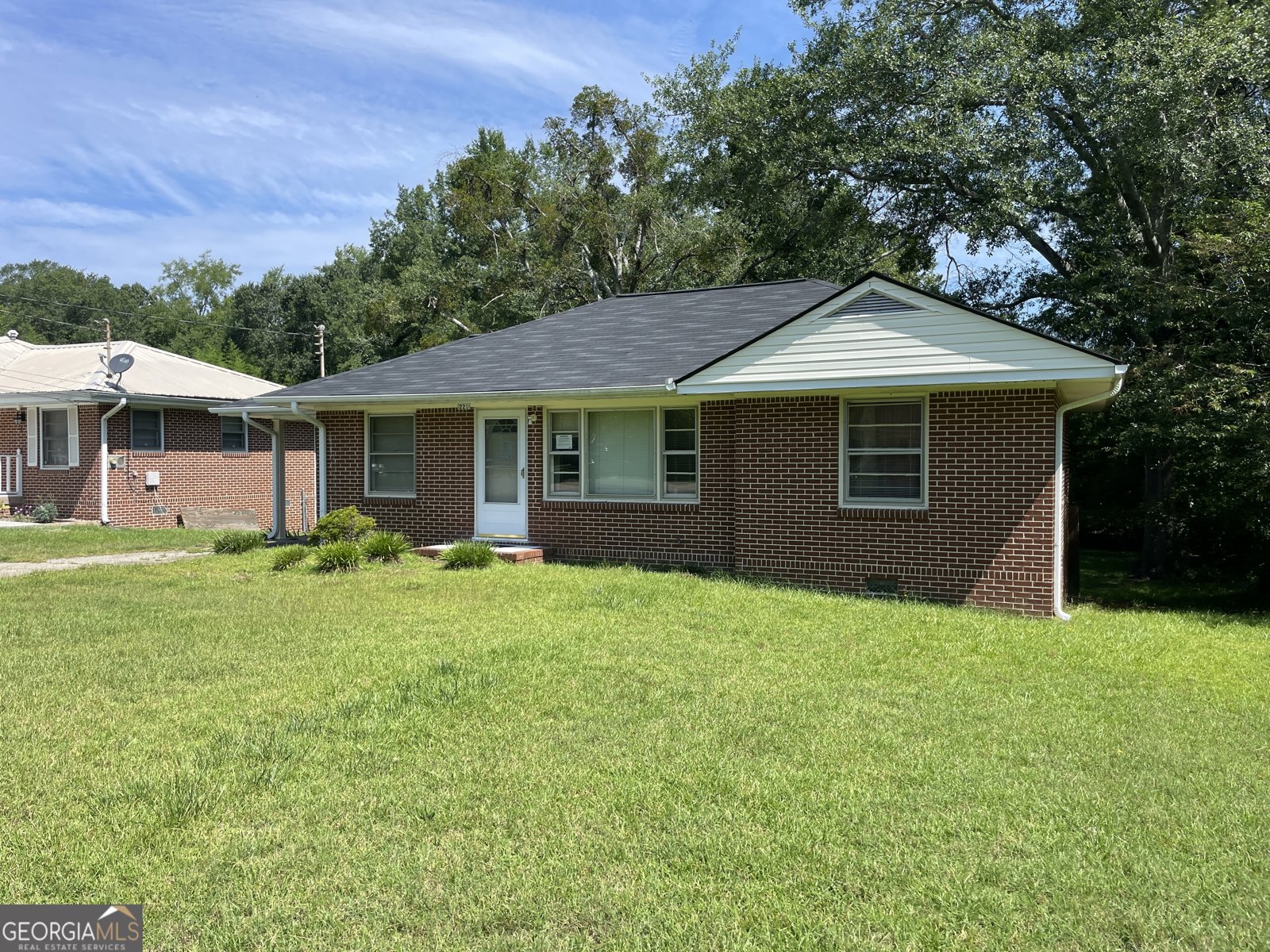 221 James Street Winder - 24