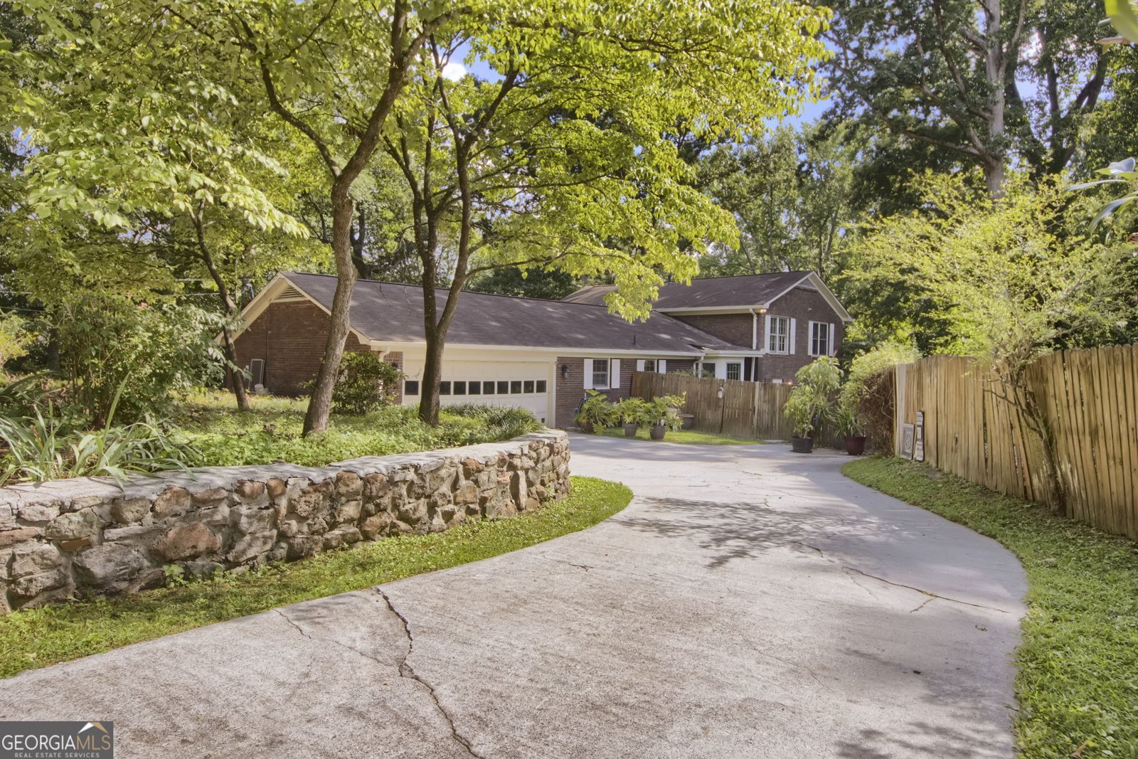3606 Rainbow Circle Snellville - 3
