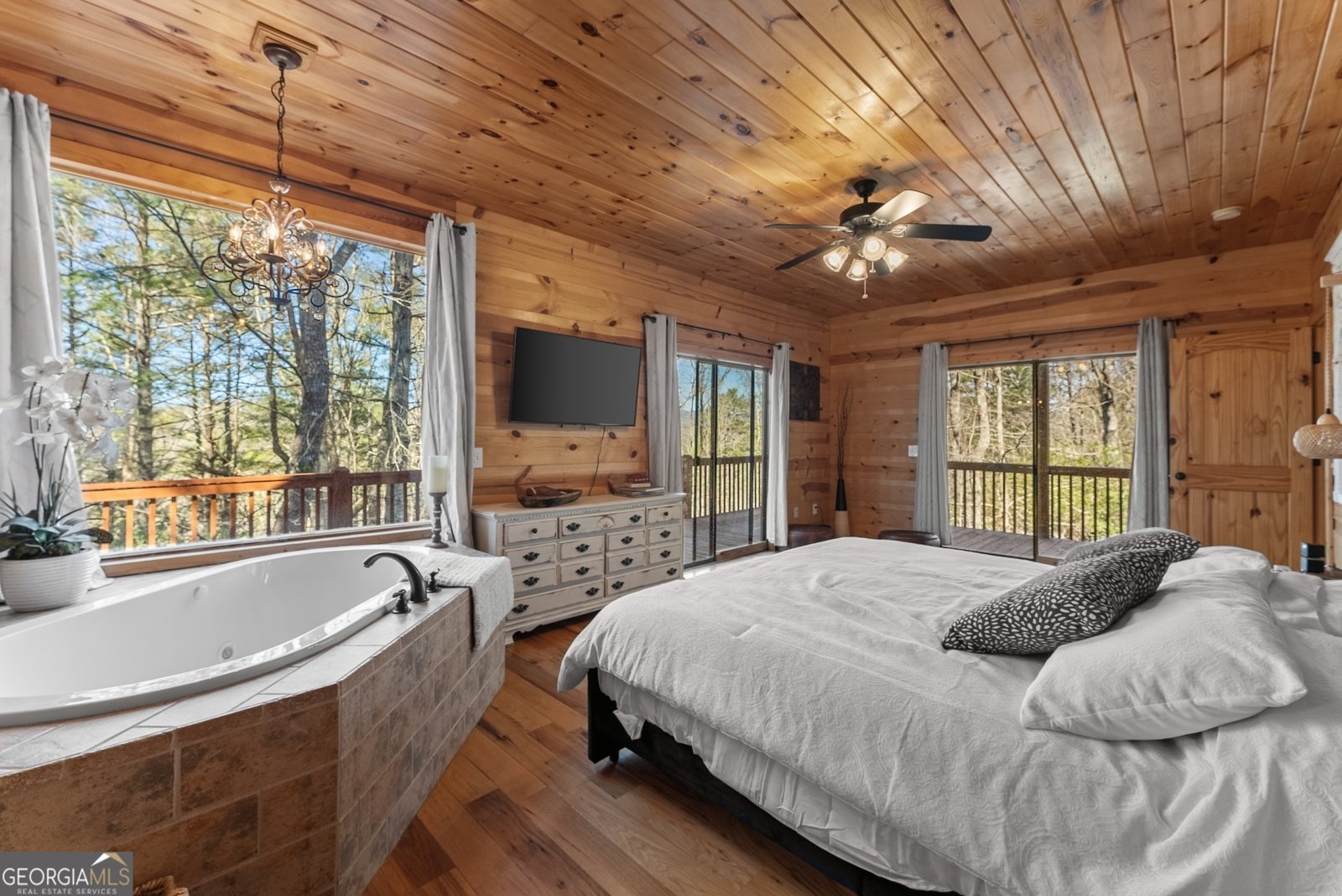 157 Beechwood Drive Cleveland - 13