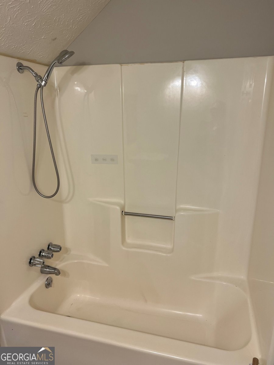 470 Huntington Road Athens - 11