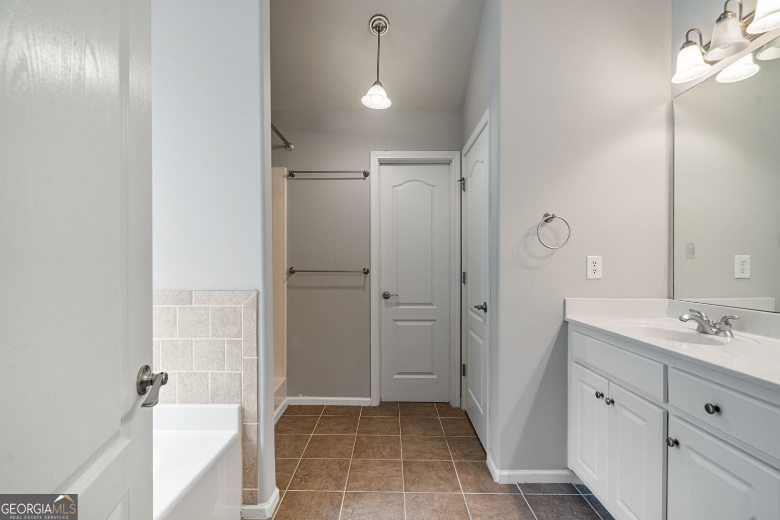 3687 Vine Springs Trace Bethlehem - 36