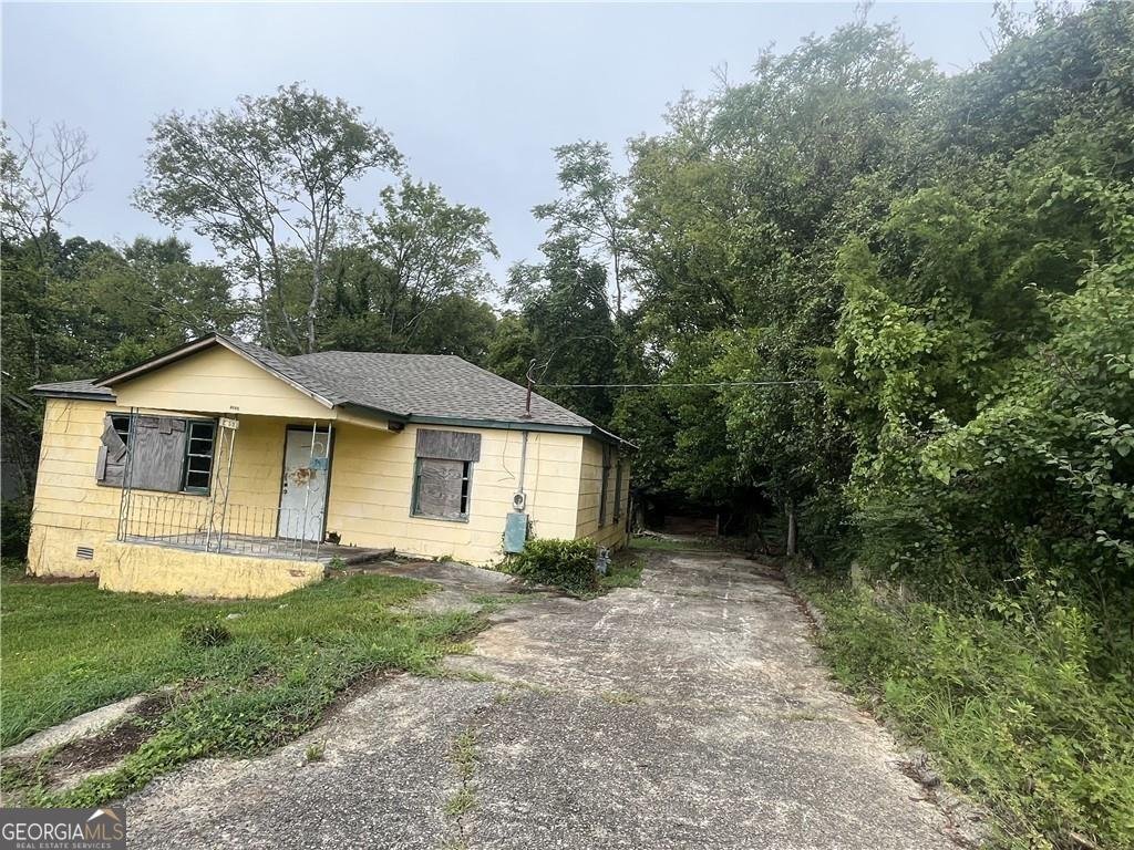 2059 Canton Street Macon - 1