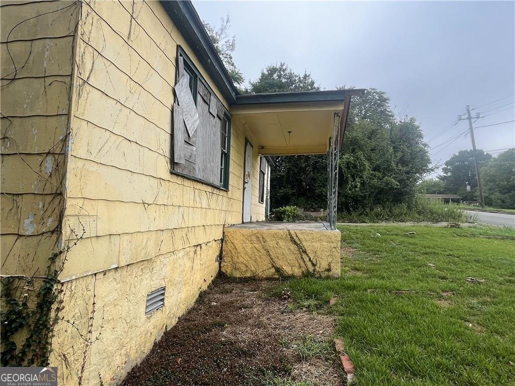 2059 Canton Street Macon - 4