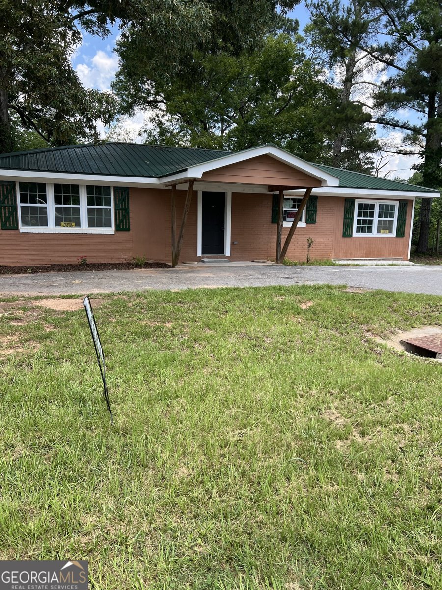 10591 Flat Shoals Road Covington - 2