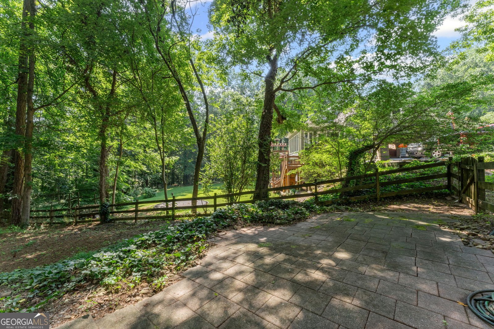 220 Hollyridge Drive Roswell - 2