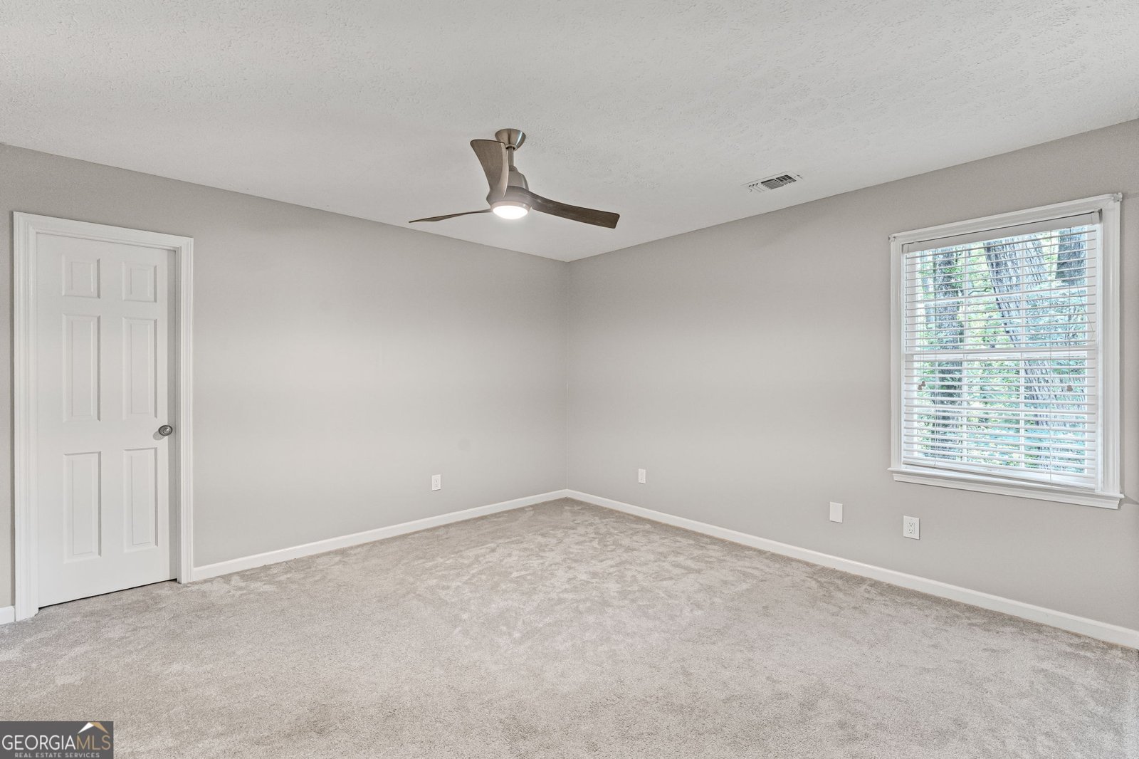 220 Hollyridge Drive Roswell - 29