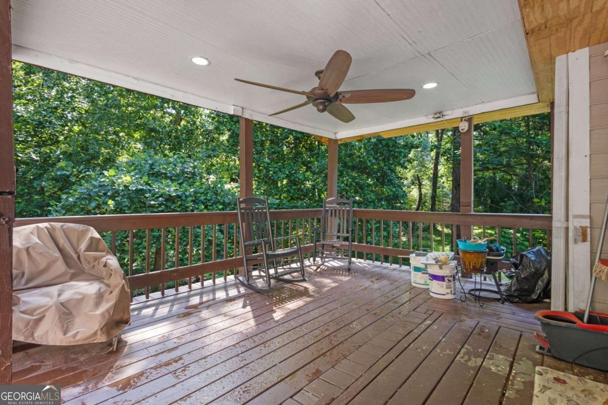 3860 Paint Circle Douglasville - 35