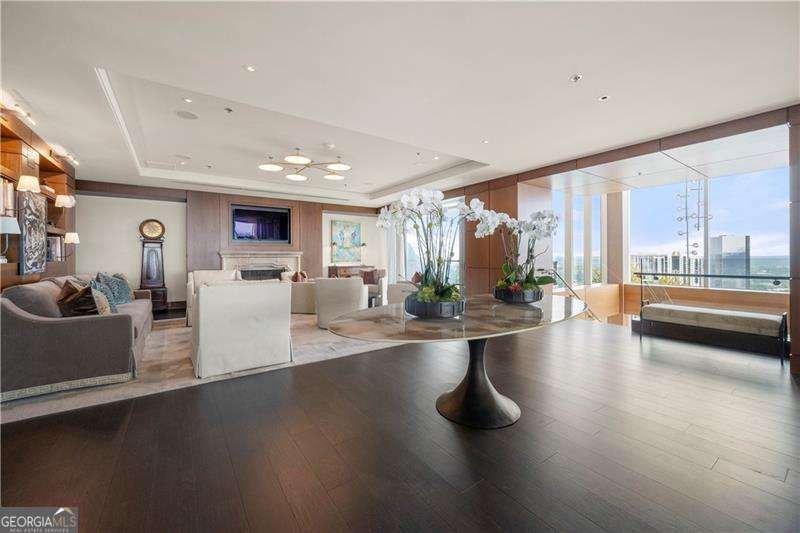 3630 Peachtree Road Atlanta - 23