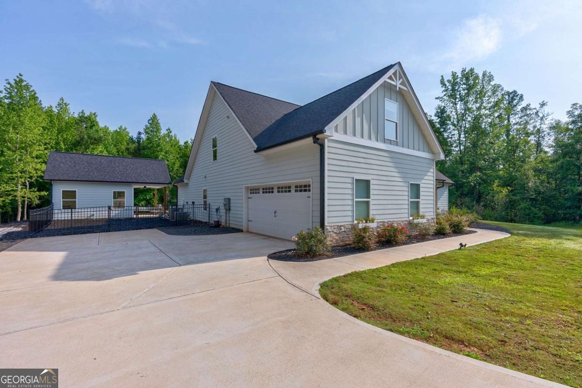 1111 McLeods Estates Drive Monroe - 48
