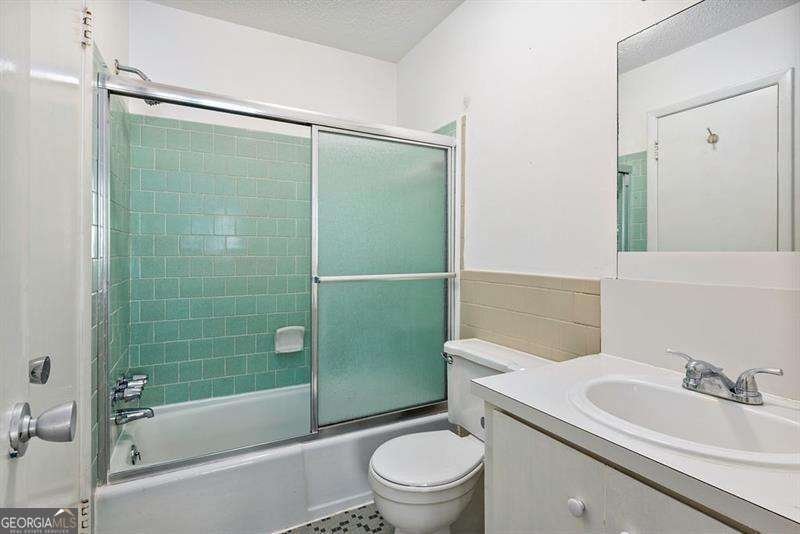 4266 Roswell Road Atlanta - 11