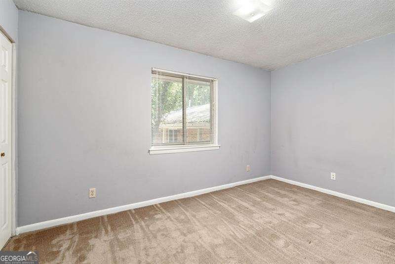 4266 Roswell Road Atlanta - 12