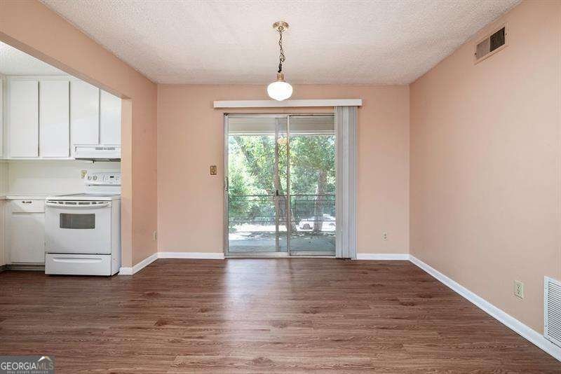 4266 Roswell Road Atlanta - 8