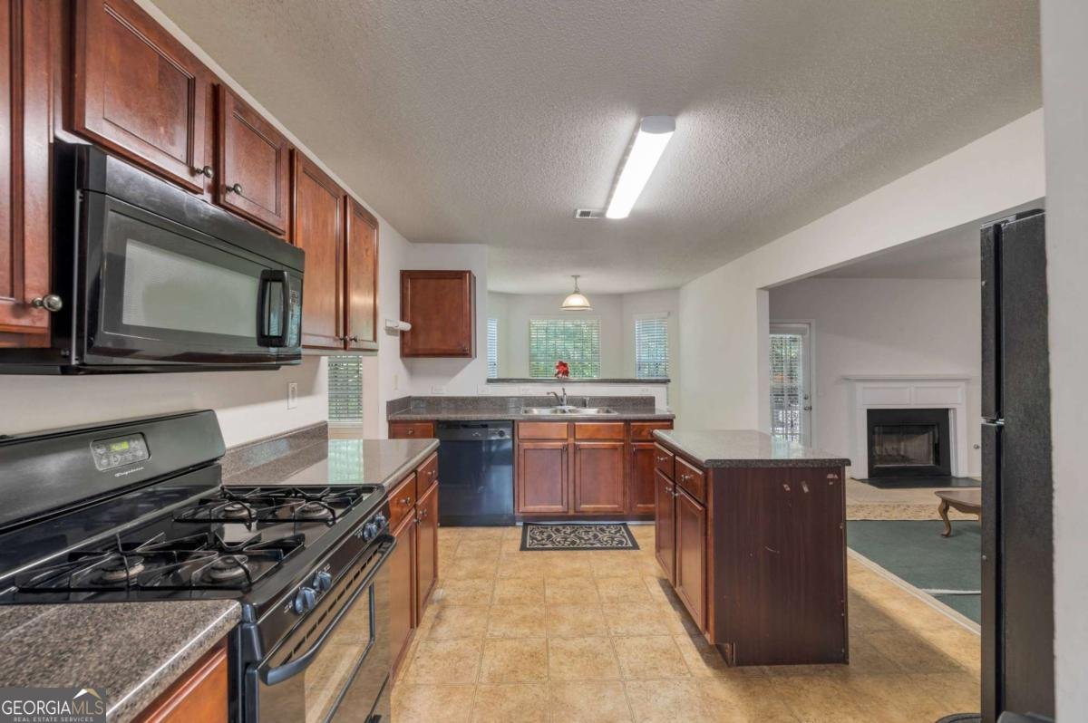 2210 Benidorm Court South Fulton - 11