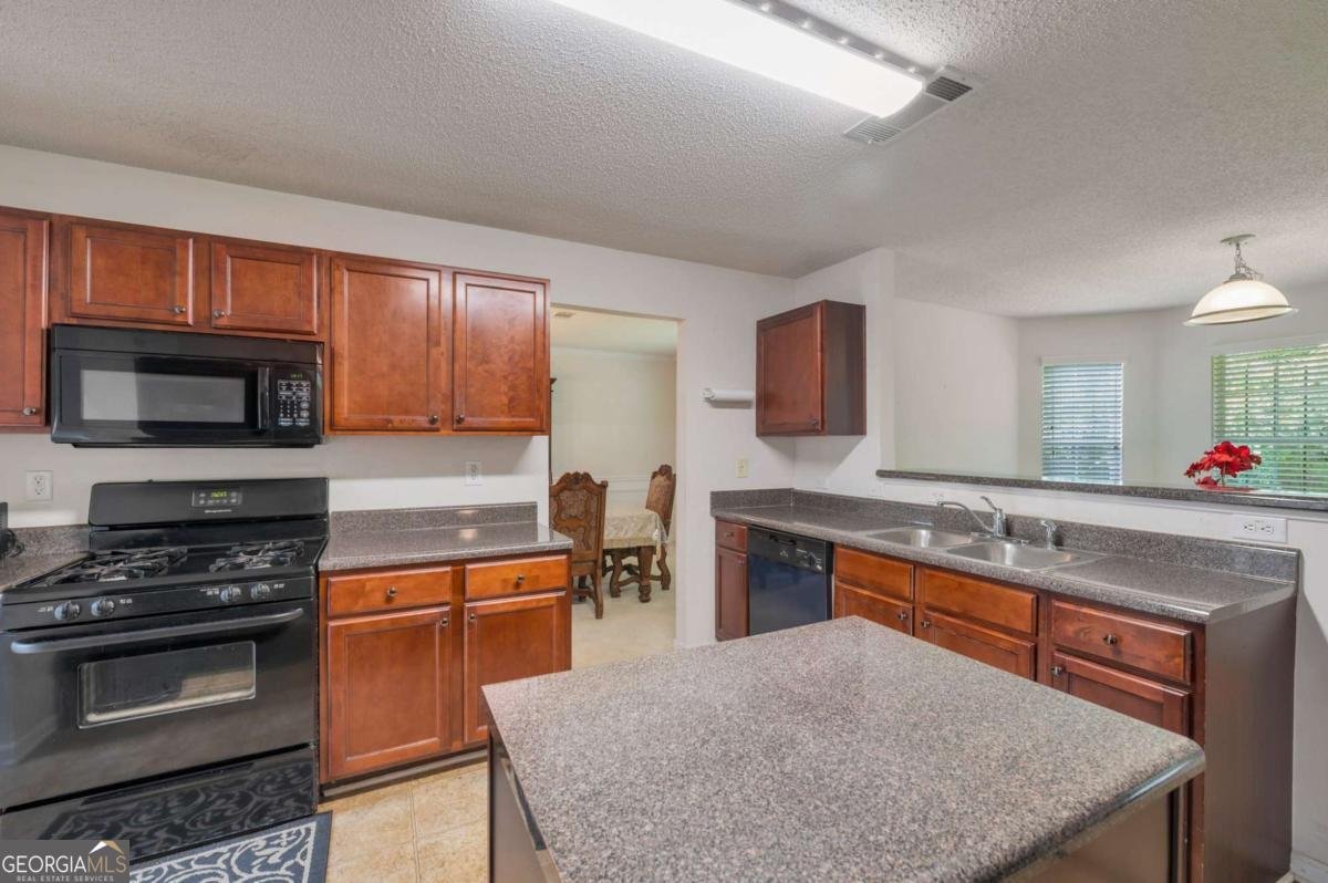2210 Benidorm Court South Fulton - 12