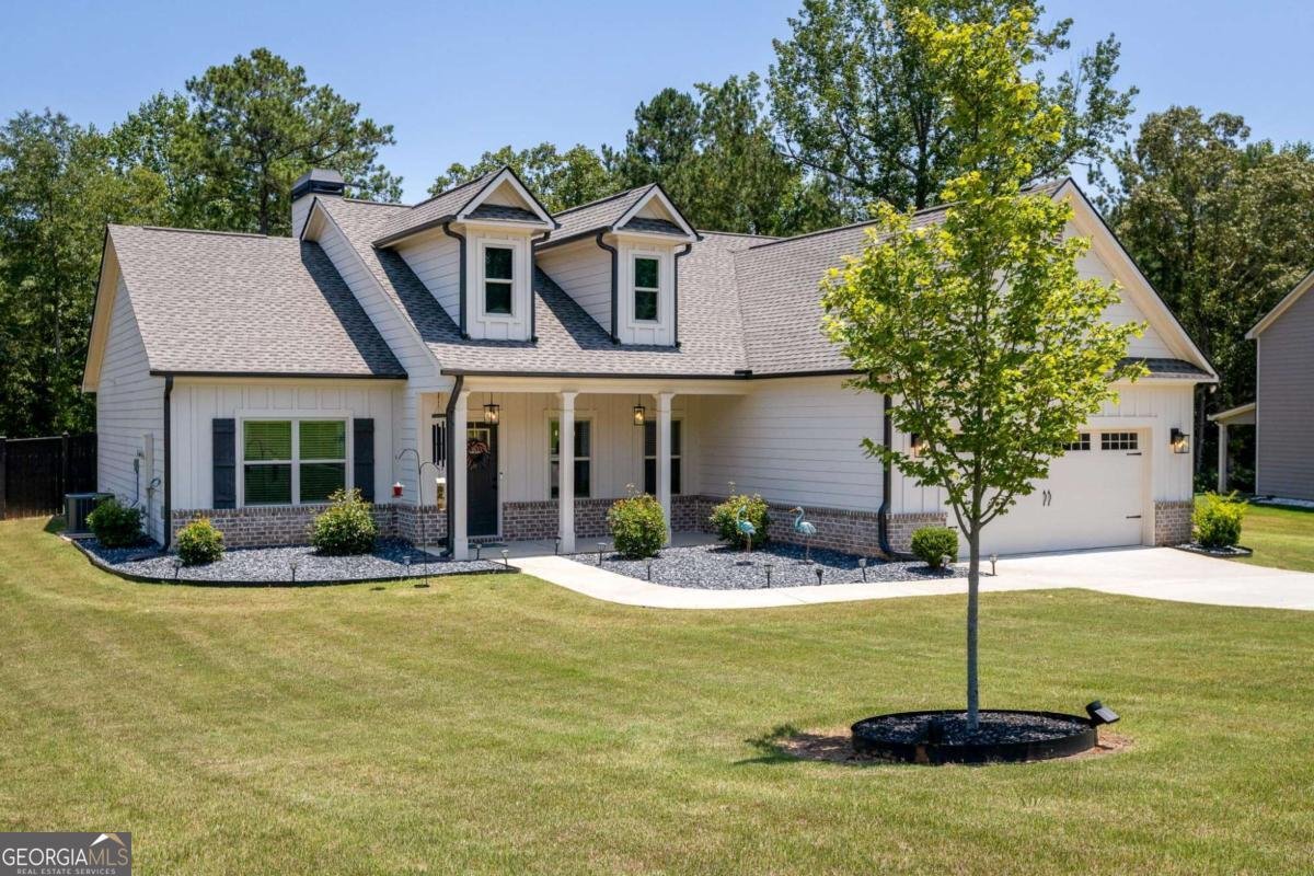2124 Bullock Bluff Drive Loganville - 2