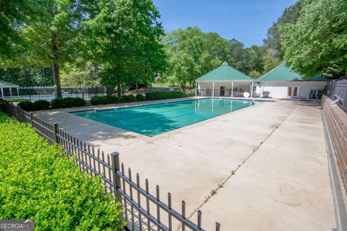 4785 Pomarine Circle Peachtree Corners - 48