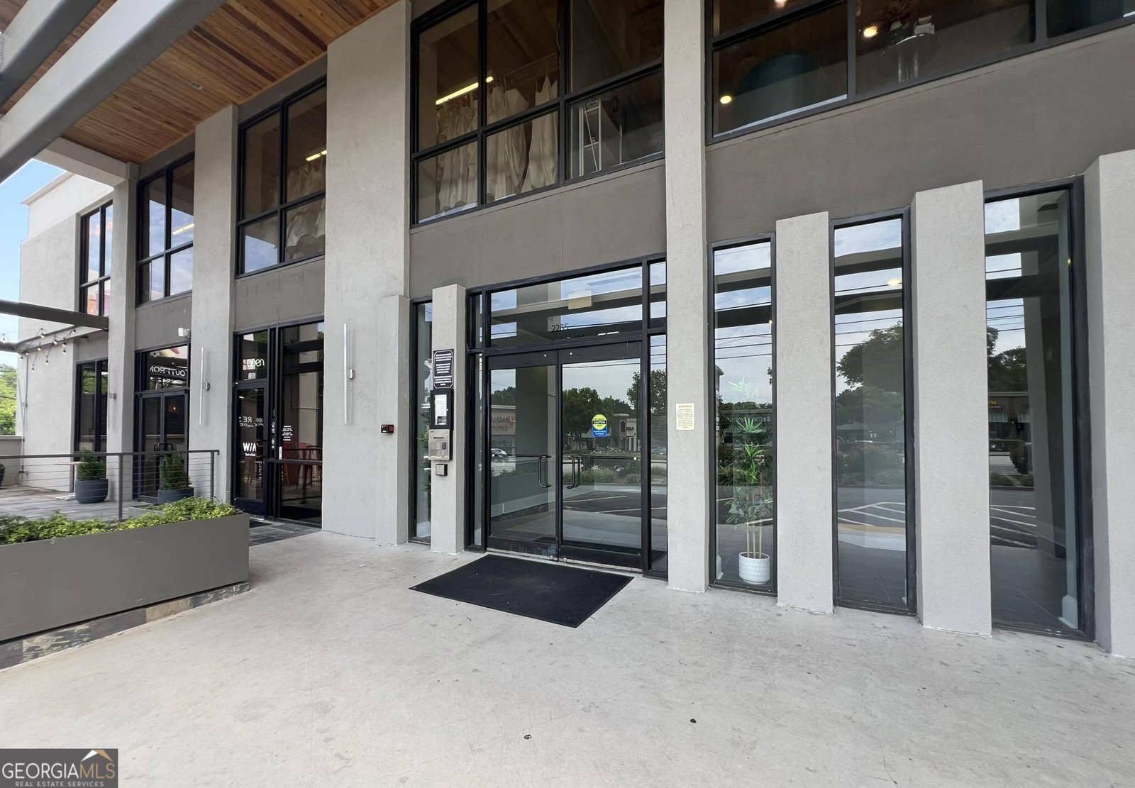 2285 Peachtree Road Atlanta - 2