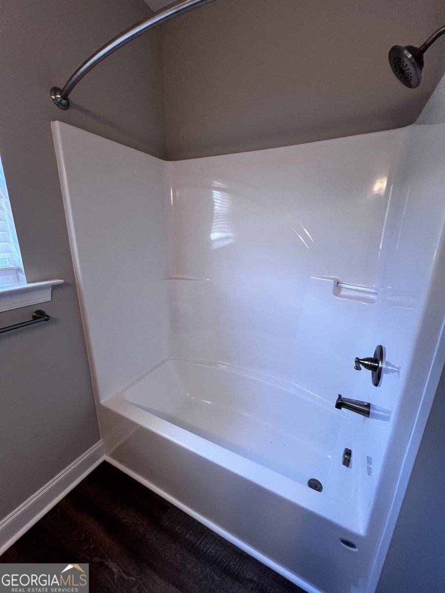 1045 Berkley Court Thomson - 24