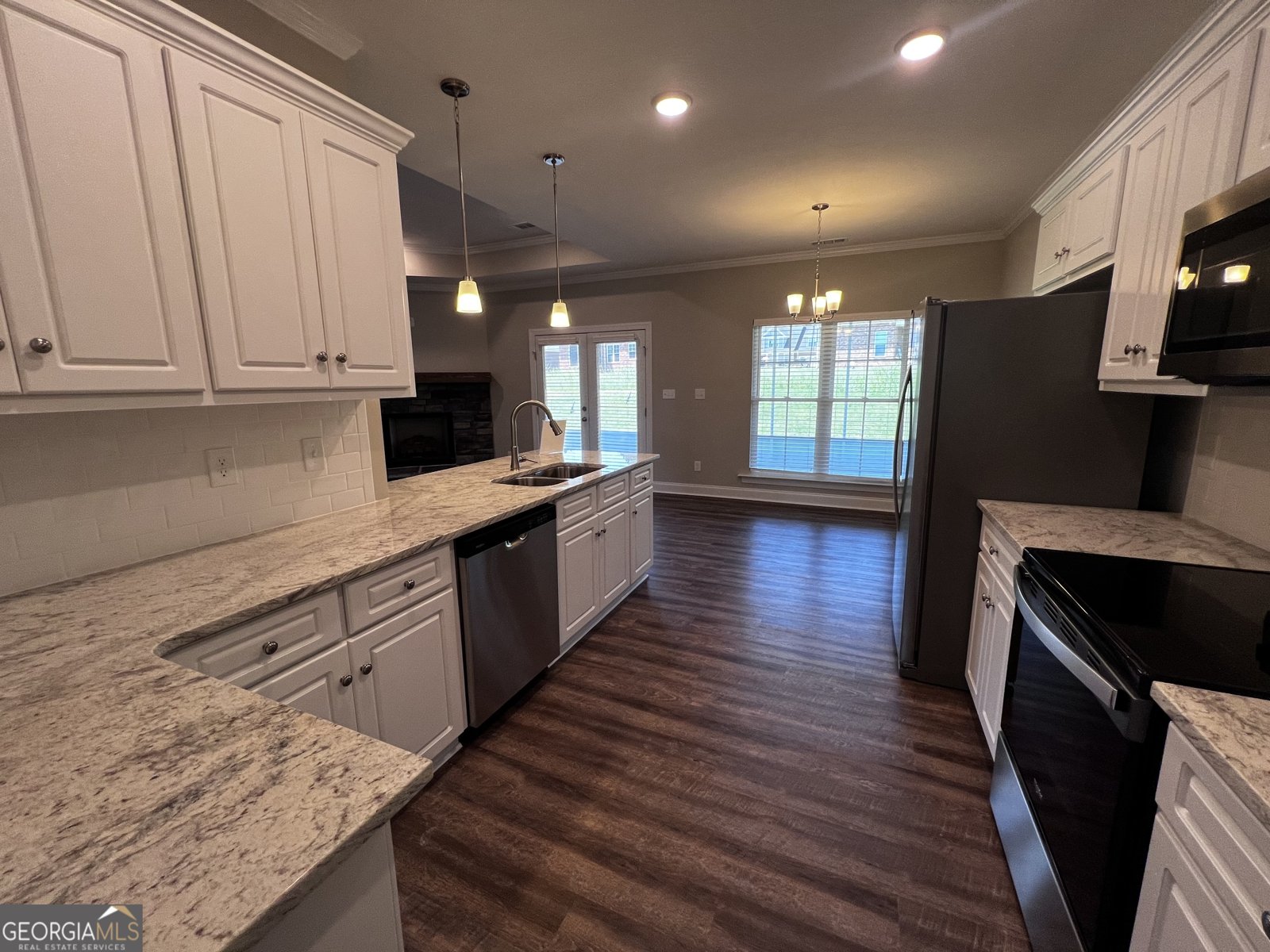 1045 Berkley Court Thomson - 9