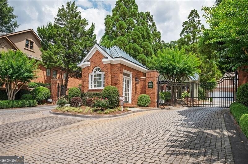 1006 Arbor Trace Atlanta - 52