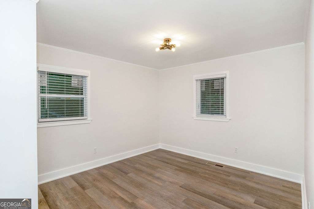 1091 PINE Street Conyers - 23