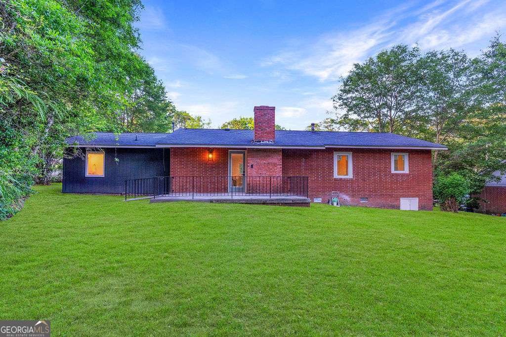 1091 PINE Street Conyers - 26
