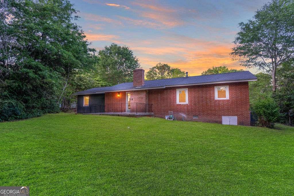 1091 PINE Street Conyers - 28