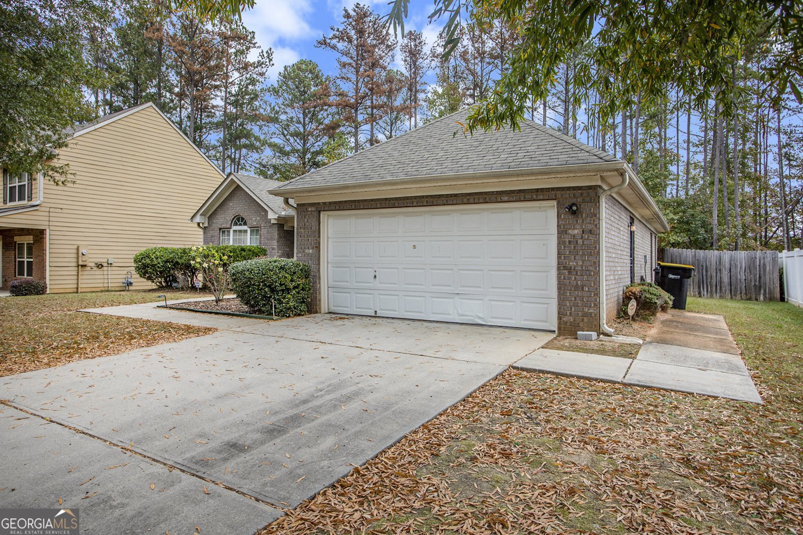 8 Victoria Drive Fairburn - 3