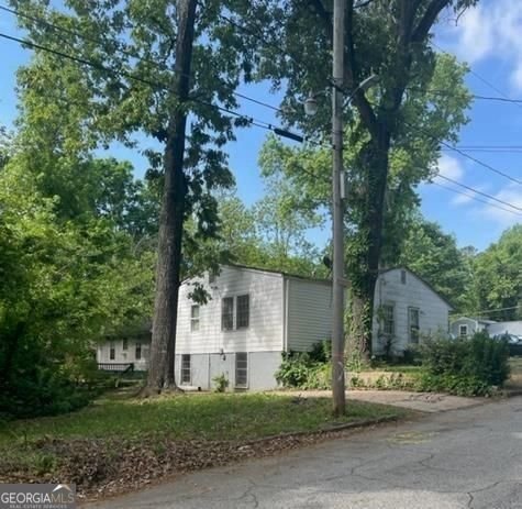 1762 Hadlock Street Southwest Atlanta - 2