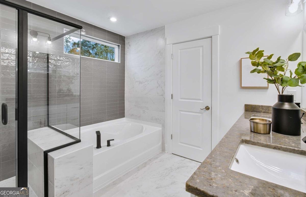 4885 Rosarian Drive Cumming - 15