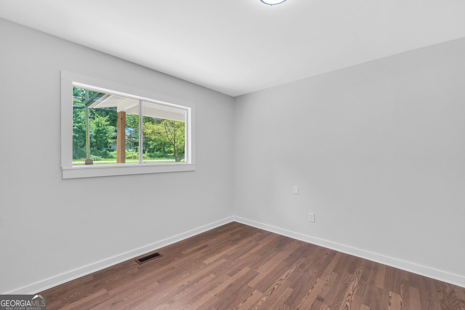 976 Forsyth Street Monticello - 19