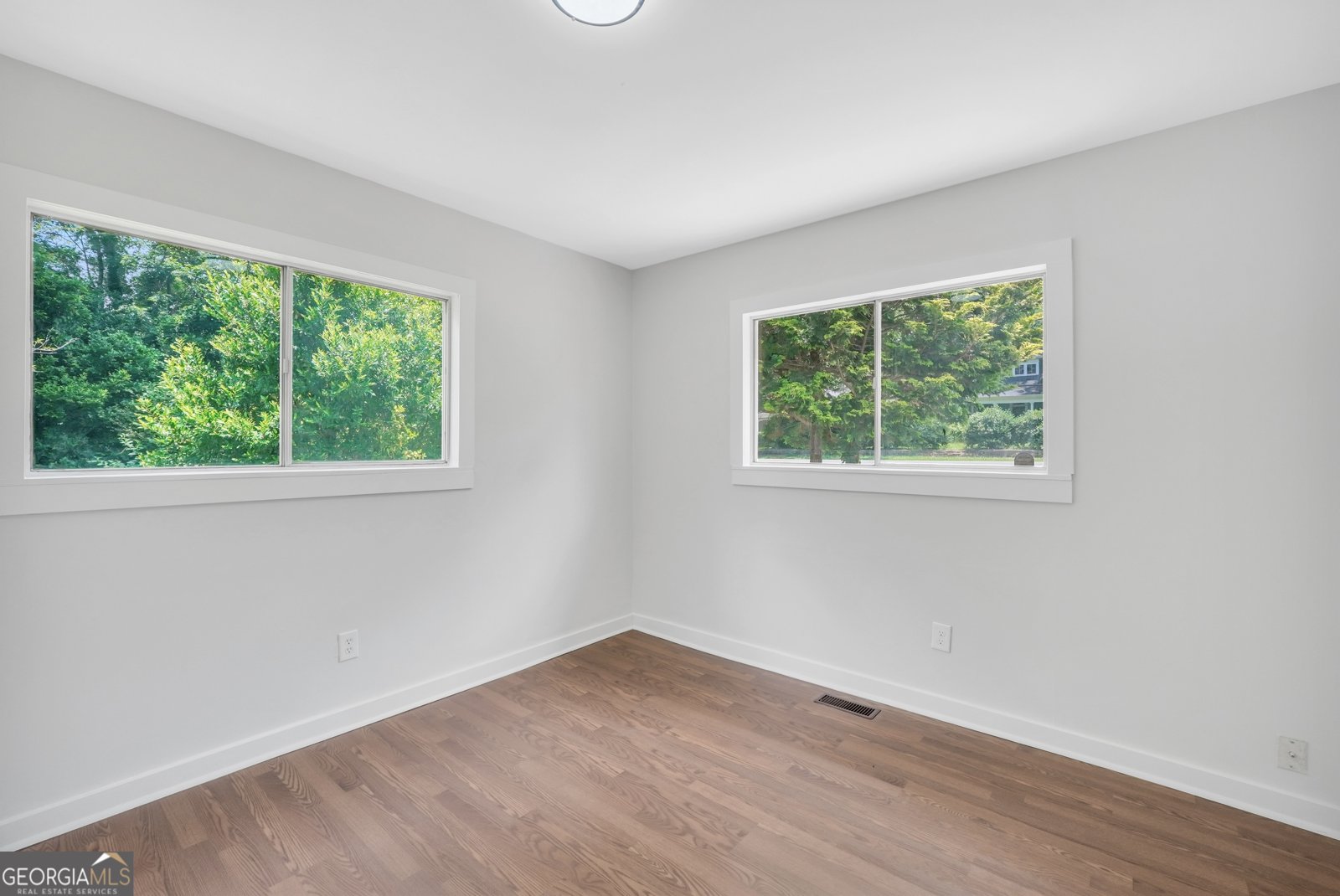 976 Forsyth Street Monticello - 22