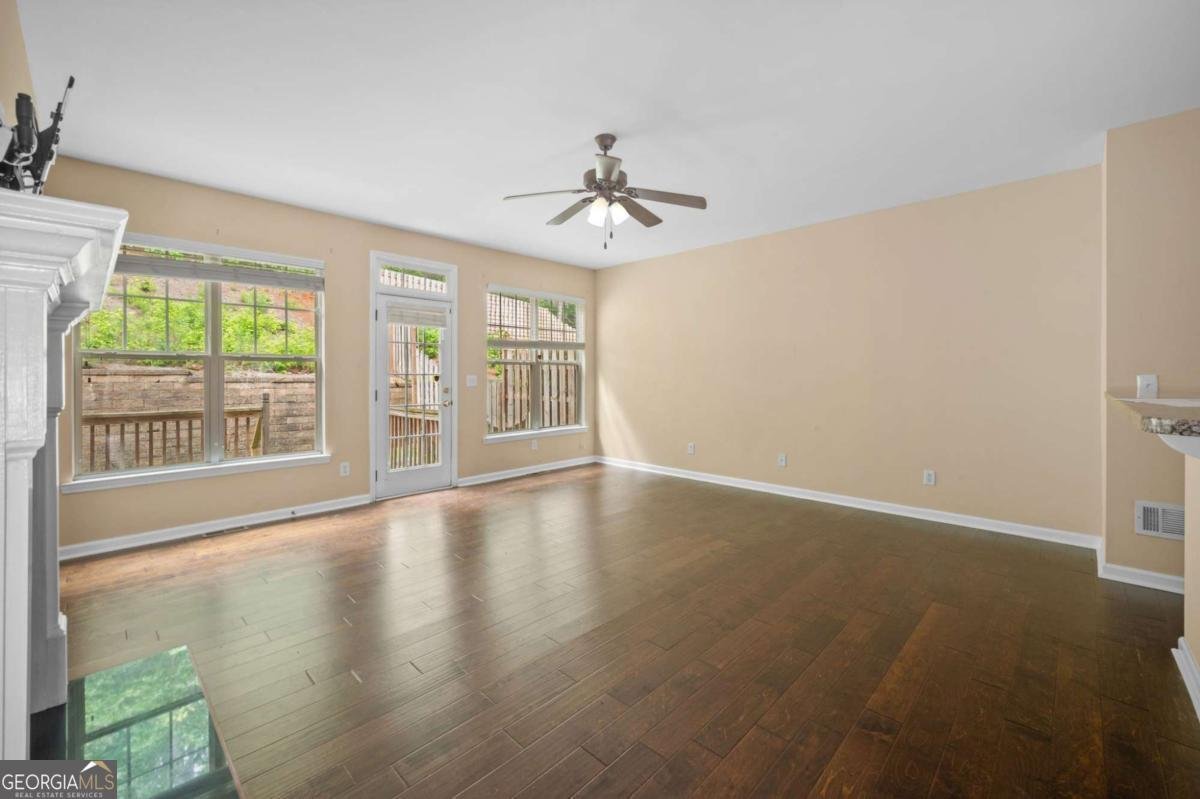 1768 Oakbrook Lane Kennesaw - 11