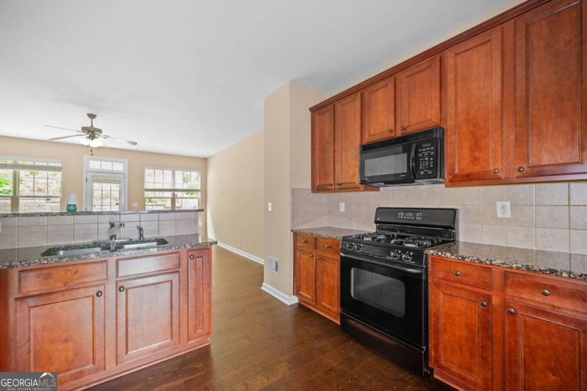 1768 Oakbrook Lane Kennesaw - 16