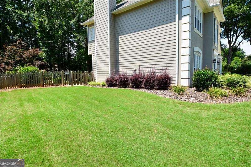 340 CHANNINGS LAKE Drive Lawrenceville - 9