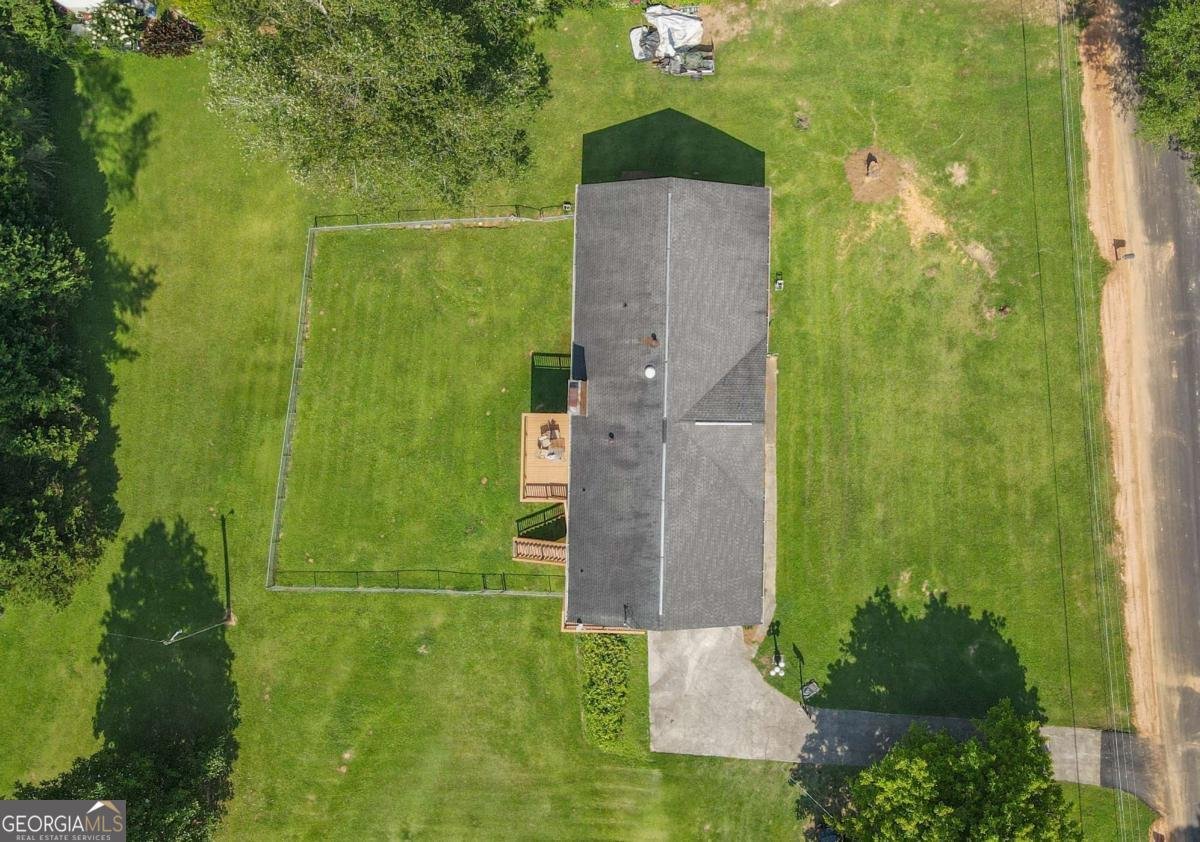 128 Robinhood Drive Newnan - 37