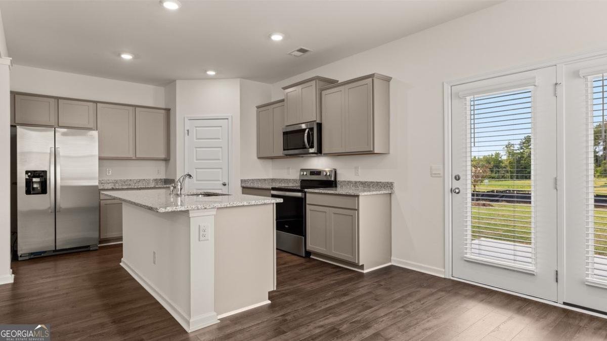 12071 Conrad Circle Hampton - 11