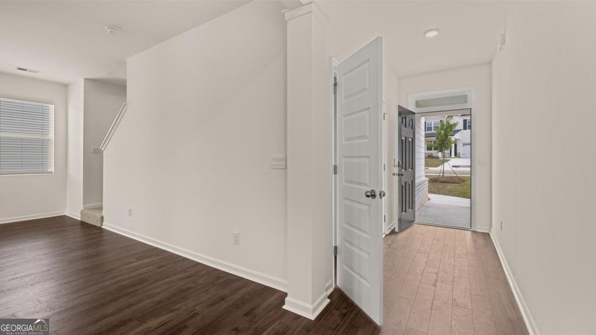 12071 Conrad Circle Hampton - 18