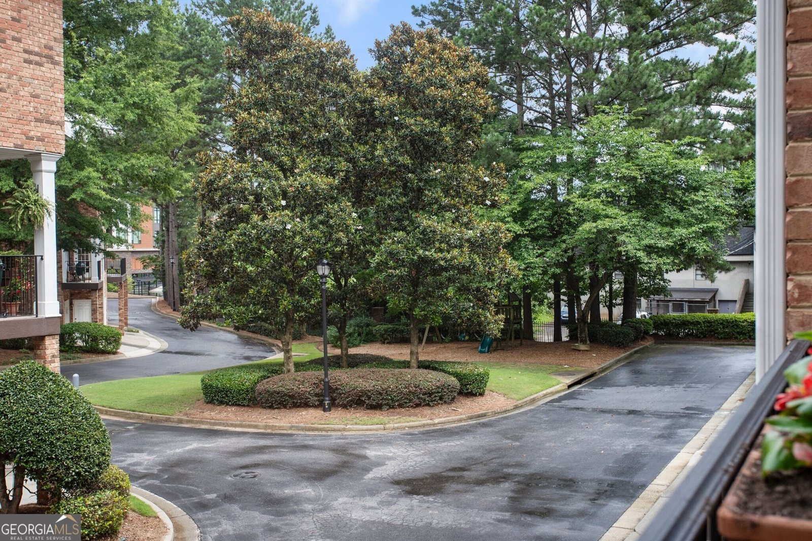 2584 Oglethorpe Circle Brookhaven - 3