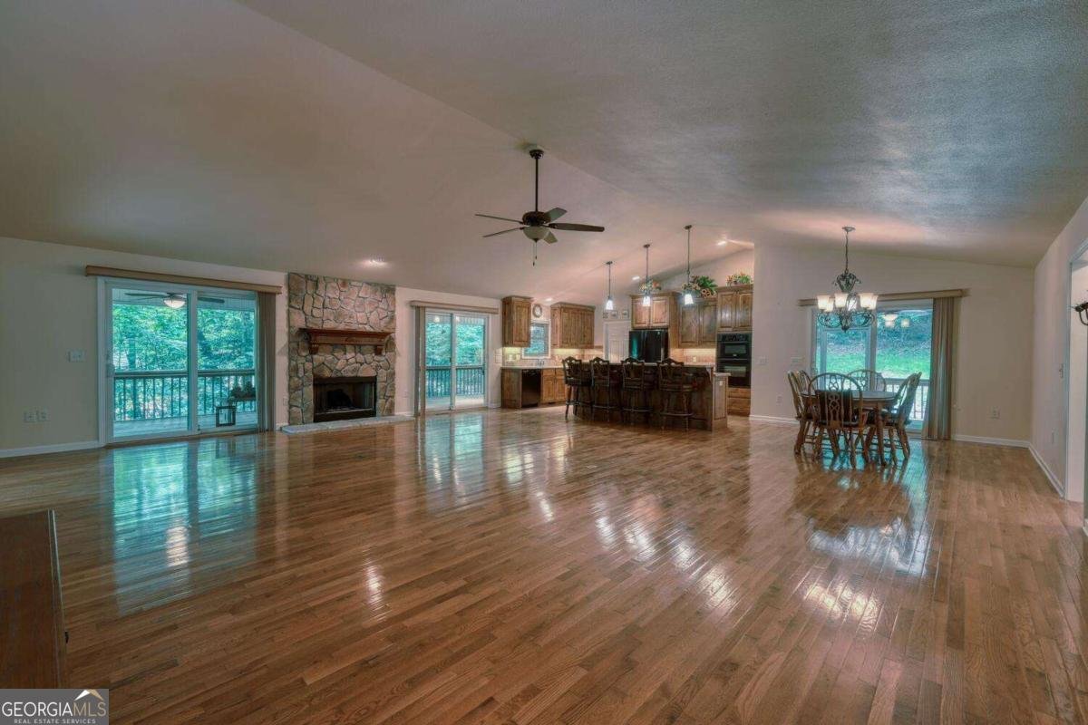 2087 Woodlake Lane Young Harris - 11